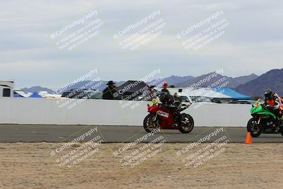 media/Jan-15-2022-CVMA (Sat) [[711e484971]]/Race 11 Amateur Supersport Middleweight/